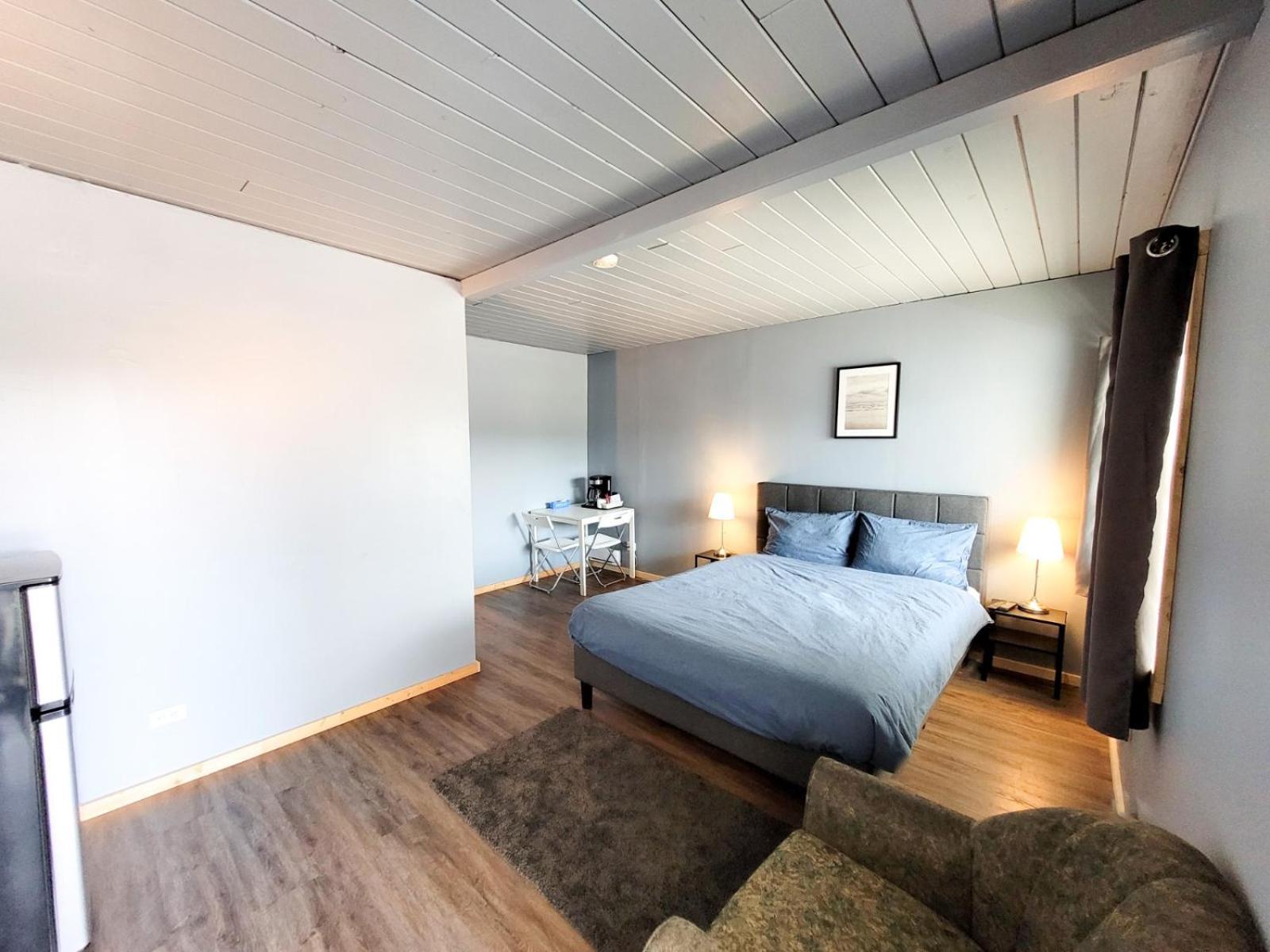 The Villager Inn Princeton Motel ภายนอก รูปภาพ