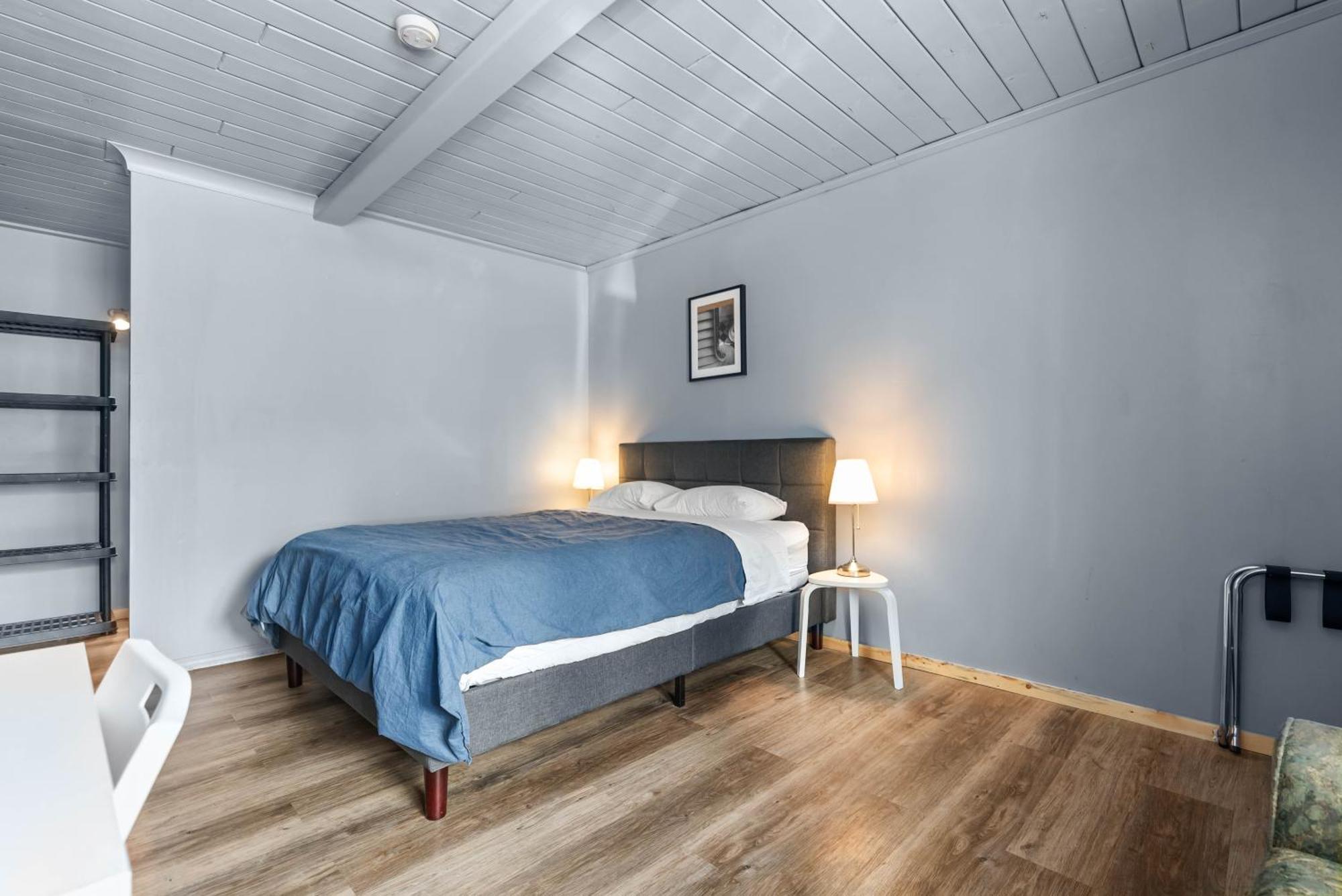 The Villager Inn Princeton Motel ภายนอก รูปภาพ