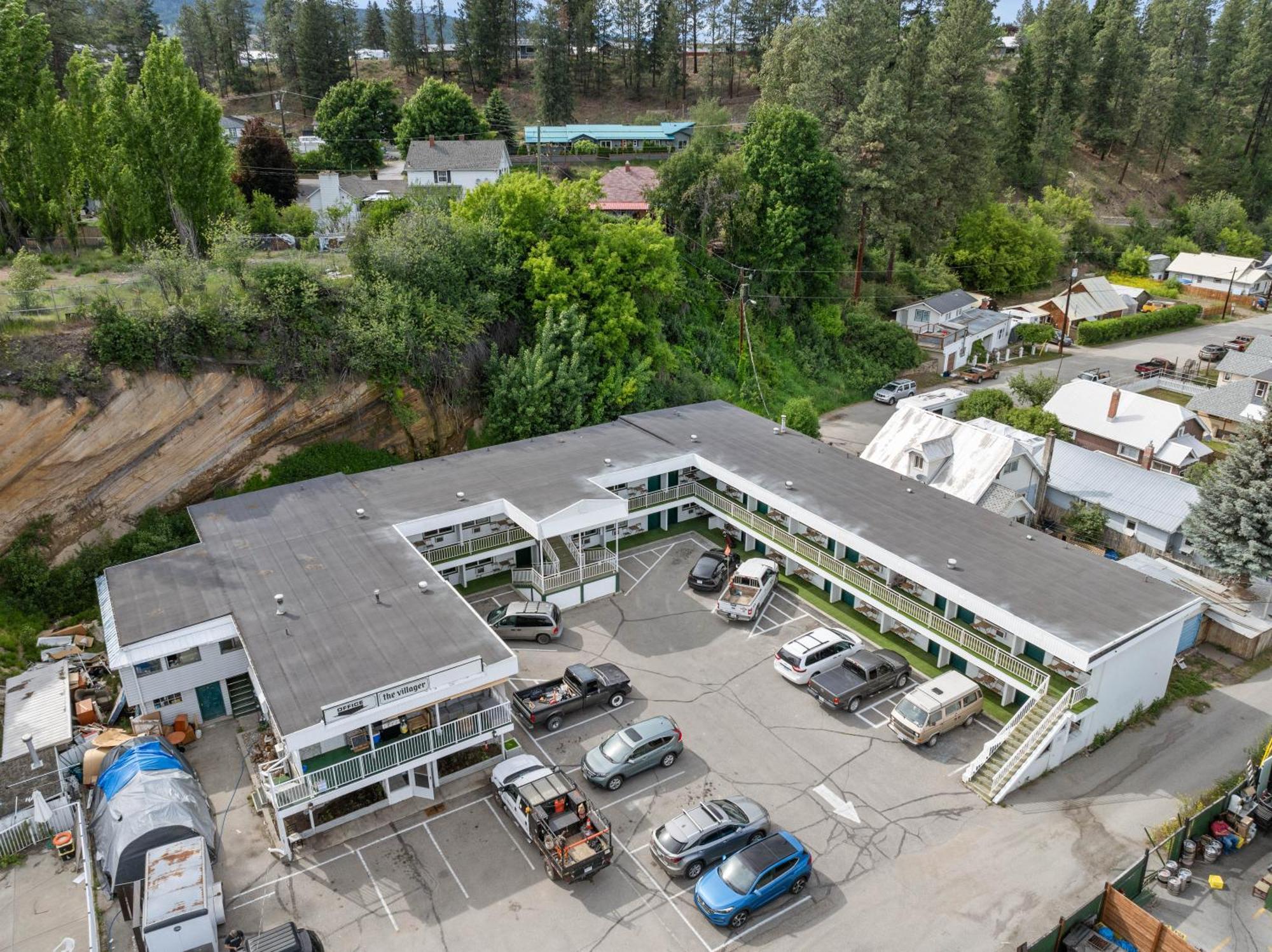 The Villager Inn Princeton Motel ภายนอก รูปภาพ